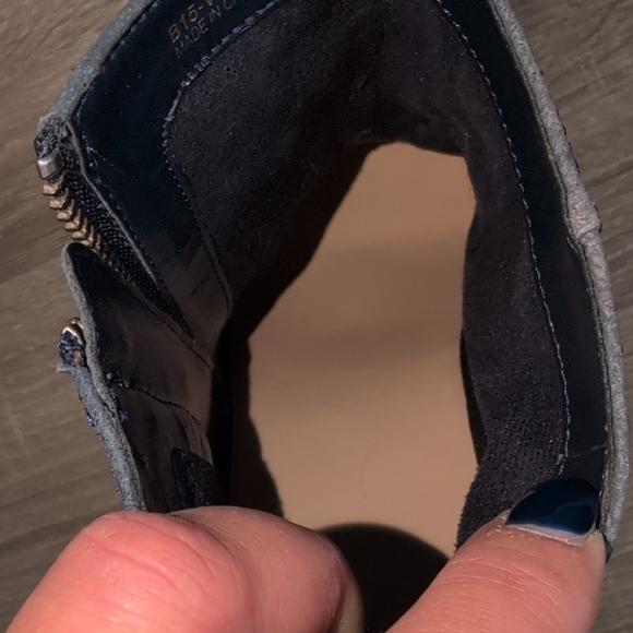 Cole Haan Navy Blue Ankle Booties with Side Zipper. - Picture 8 of 11